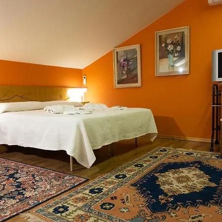 Dell' Artista - Anna 3* Сантарканджело-ди-Романья