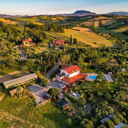 Dell' Artista - Anna Bed & Breakfast