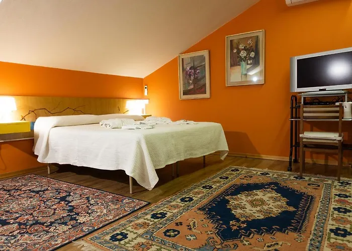 Dell' Artista - Anna 3* Santarcangelo di Romagna