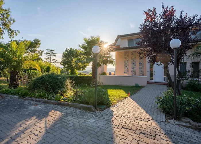 Dell' Artista - Anna Bed & Breakfast 3*