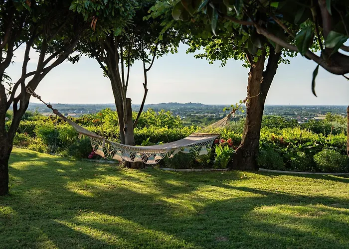 Bed & Breakfast Dell' Artista - Anna Santarcangelo di Romagna